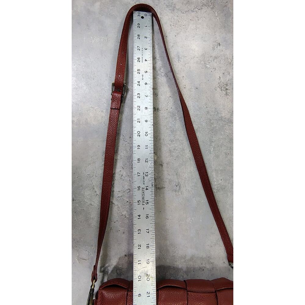 Viola Castellani Crossbody Bag Dark Red Woven Pebbled Leather Made in Italy EUC - Picture 11 of 11